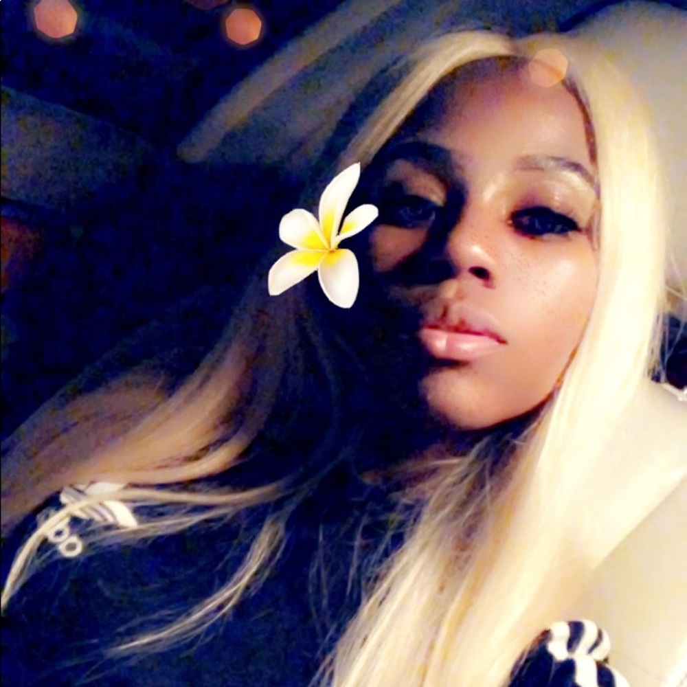 Meet your Posher, Breonshay